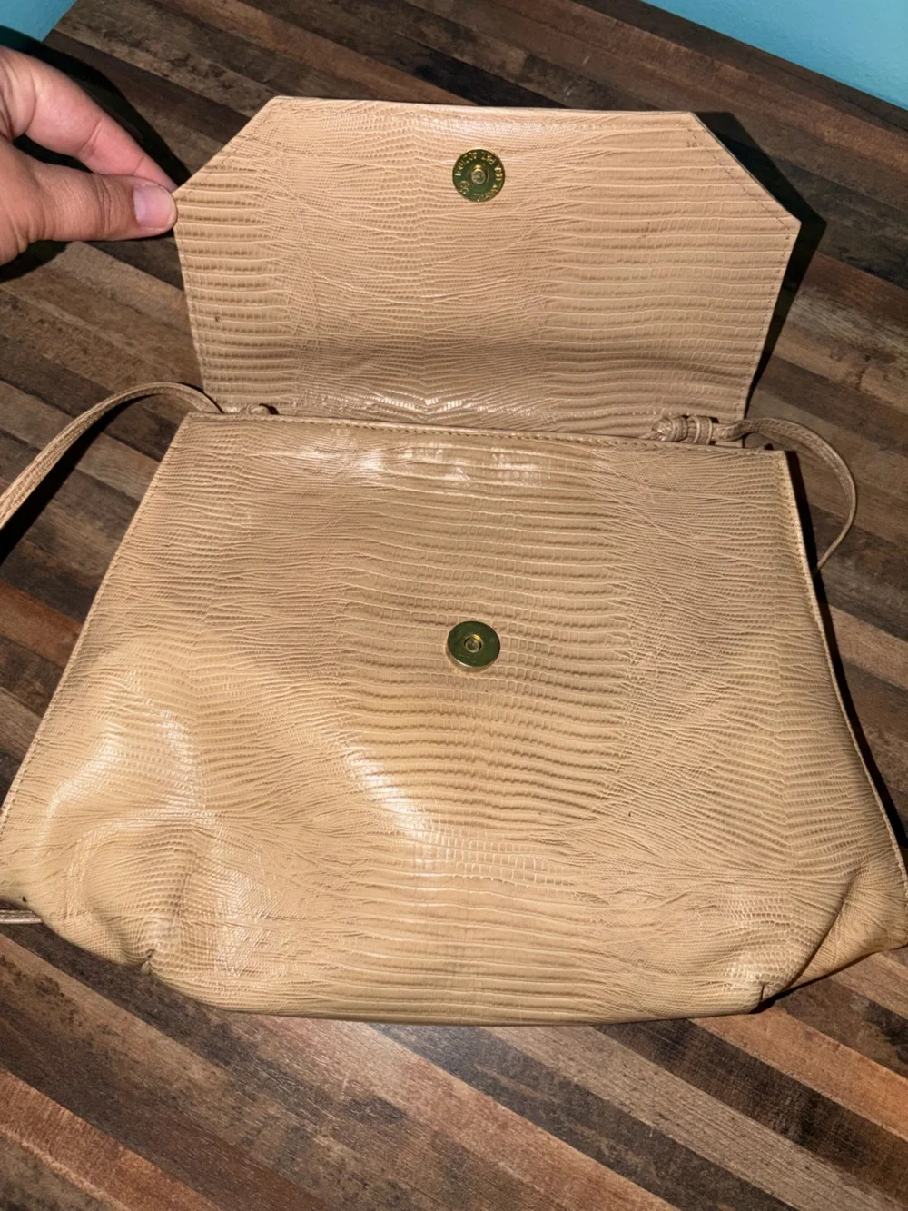 Meyers Vintage Neutral Lizard-Embossed Leather Clutch or Crossbody- Beige